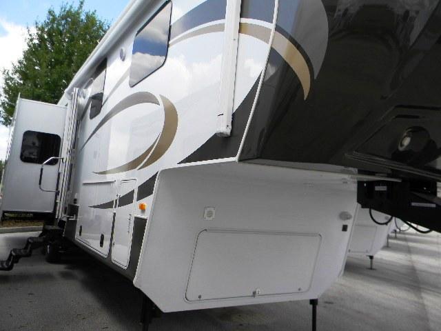New 2012 Dutchmen INFINITY 3470RE Fifth Wheel For Sale